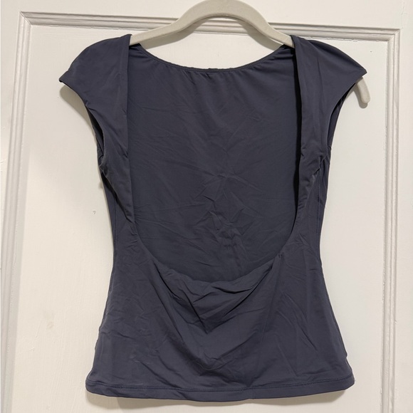 Top - Picture 2 of 2